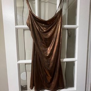 Pretty Little Thing, Meduim, Bronze Metallic